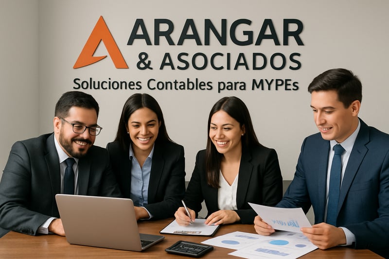 Equipo de ARANGAR & Asociados trabajando en soluciones contables para MYPEs